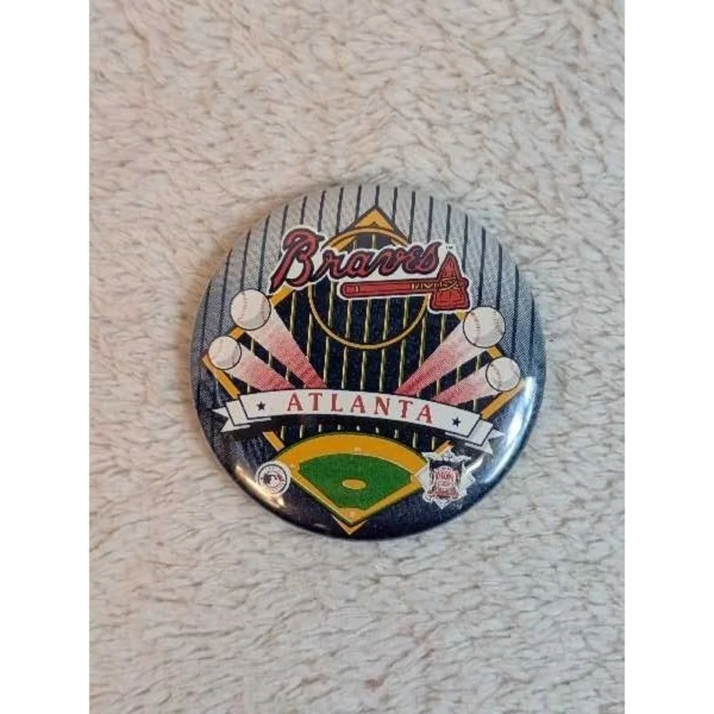 Atlanta Braves Baseball Pin Vintage NWT - Collectible MLB Fan‎ Gear